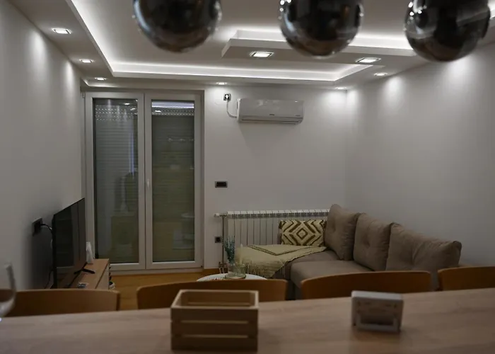 Aleksa 5 아파트 *